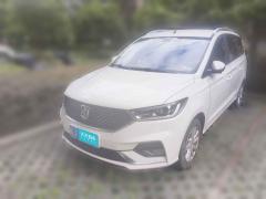 [上海·皖J] 宝骏宝骏3602019款 改款 1.5L 手动精英型 国VI