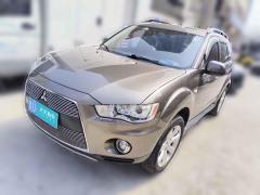 [青岛·鲁U] 三菱欧蓝德2012款 劲界 2.4 时尚导航版