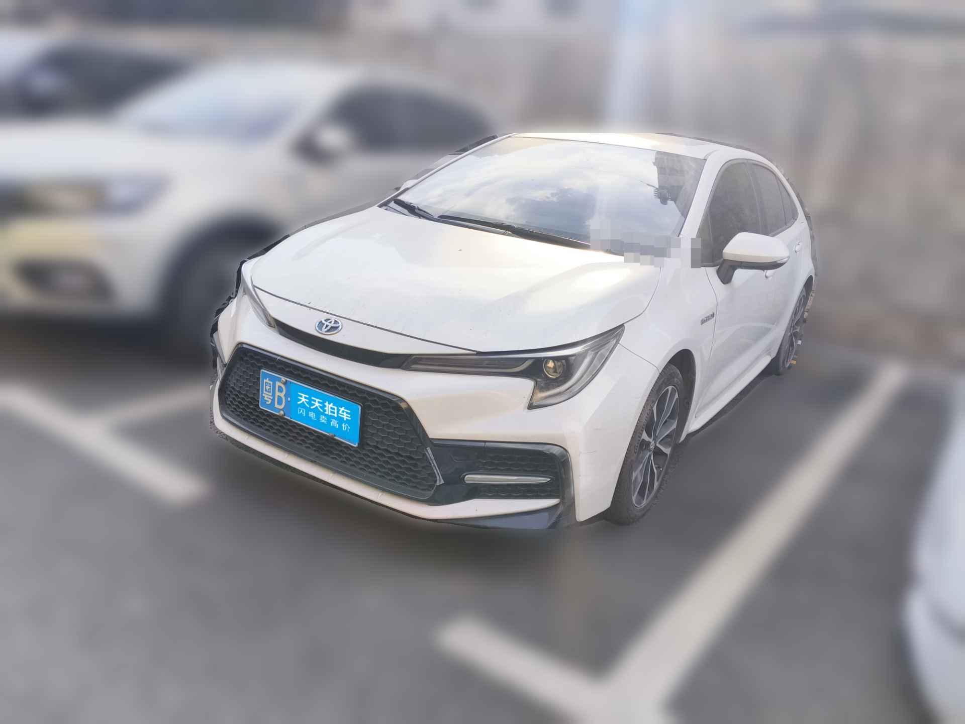 [深圳·粤B] 丰田雷凌2021款 双擎 1.8H E-CVT运动版