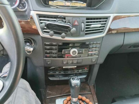 [上海·皖D] 二手奔驰奔驰E级2011款 E 200 L CGI优雅型