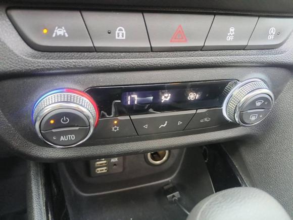 [上海·沪D] 二手别克昂科拉2020款 20T CVT精英型