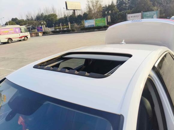 [南通·苏F] 二手奥迪奥迪A4L2017款 40 TFSI 时尚型