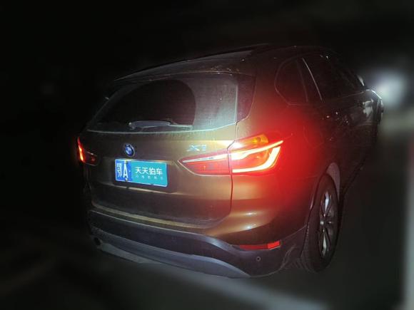 [武汉·鄂A] 二手宝马宝马X12016款 sDrive18Li 尊享型