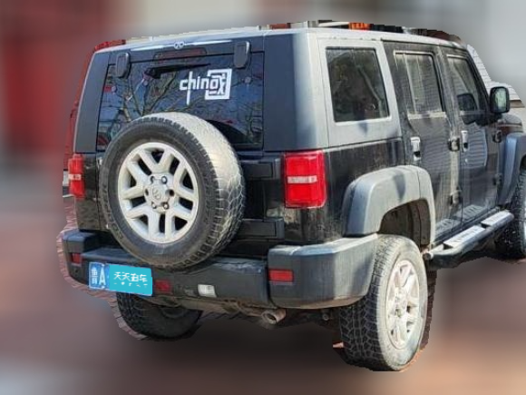 [济南·鲁A] 二手北京北京BJ402016款 2.0T 手动四驱尊贵版