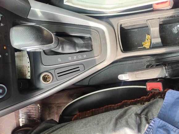 [西安·陕A] 二手福特福克斯2015款 两厢 1.6L 自动舒适型