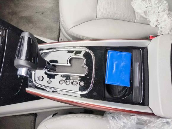 [上海·沪B] 二手红旗红旗H72015款 2.0T 豪华型