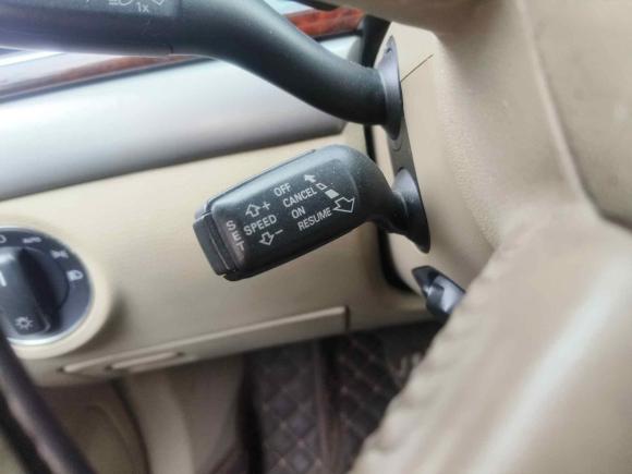 [成都·川A] 二手奥迪奥迪A82009款 A8L 2.8 FSI 标准型