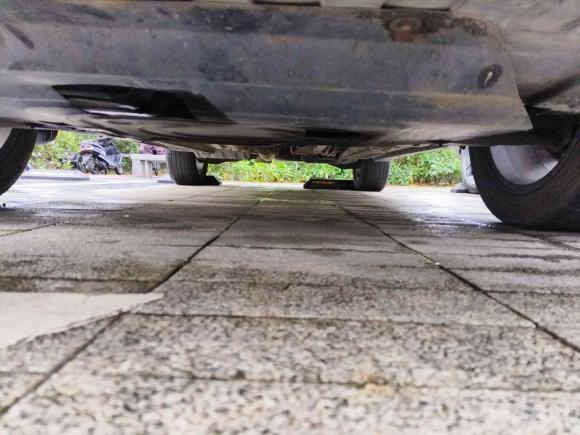 [深圳·鄂B] 二手三菱欧蓝德2018款 2.0L 两驱荣耀版 5座