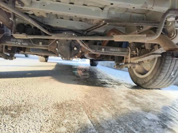 [青岛·鲁B] 二手北京汽车制造厂锐胜王牌M72023款 2.0L 自动长轴商务型 7座