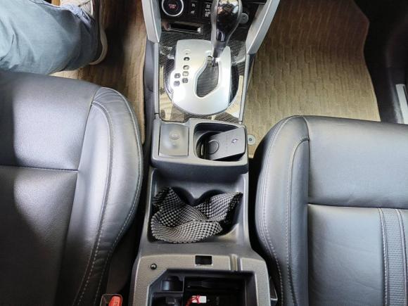 [武汉·鄂A] 二手雷诺科雷傲2010款 2.5L 四驱豪华型