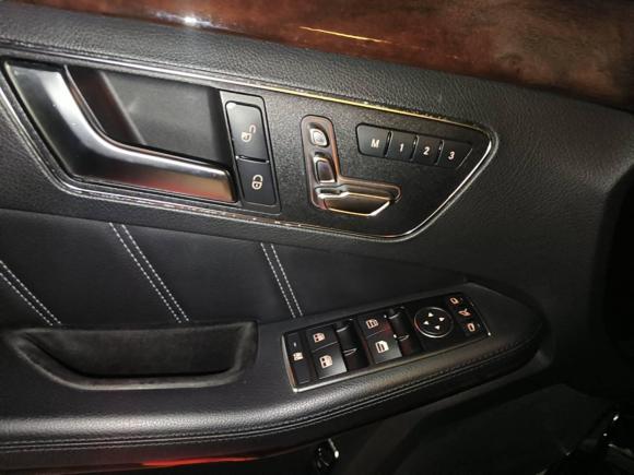 [深圳·粤B] 二手奔驰奔驰E级2014款 改款 E 300 L