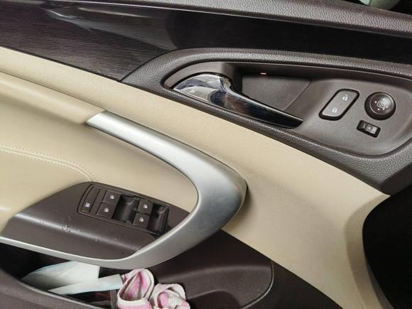 [嘉兴·浙A] 二手别克君威2014款 2.0L 领先时尚型