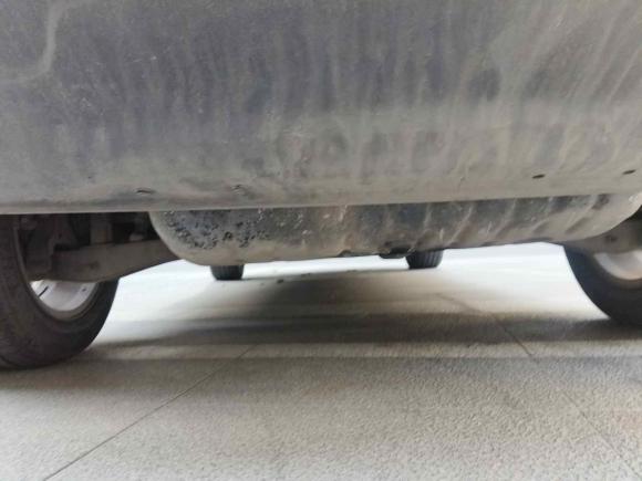 [青岛·鲁B] 二手Jeep指南者2011款 2.4L 四驱舒适版