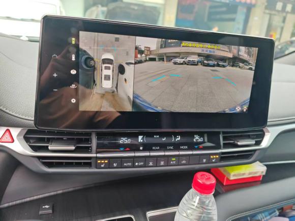 [广州·粤A] 二手丰田赛那SIENNA2024款 2.5L混动 四驱尊贵版