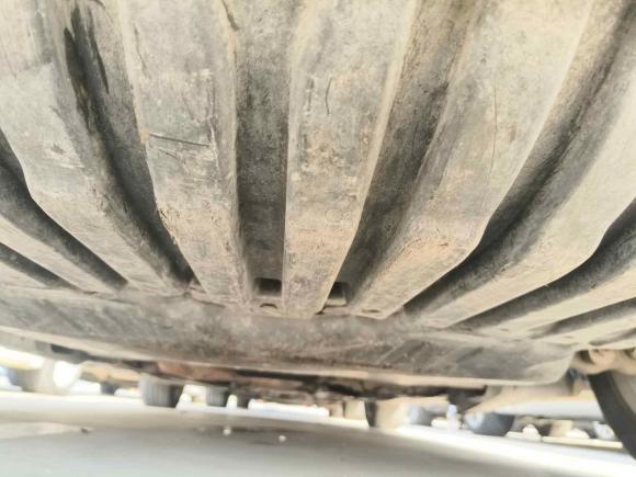 [合肥·鲁H] 二手奔驰奔驰C级2015款 C 200 L 运动型