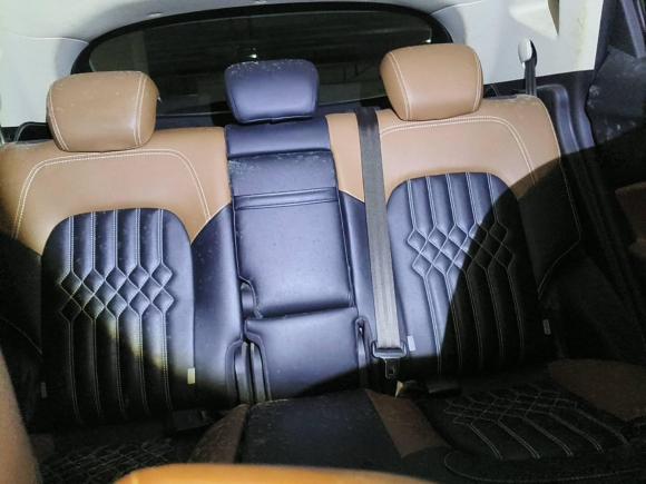 [上海·鄂R] 二手东南东南DX72018款 1.5T 自动荣耀版