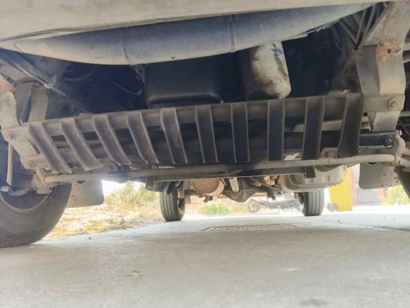 [宁波·浙B] 二手依维柯依维柯褒迪2017款 2.5T经典A32客车中顶6-7座47Z5