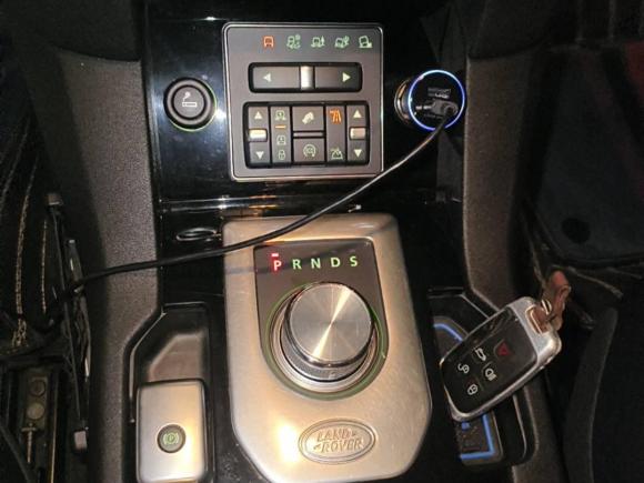 [上海·沪A] 二手路虎发现2014款 3.0 SC V6 XXV Edition