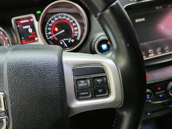 [杭州·浙A] 二手道奇酷威2013款 2.4L 两驱尊尚版