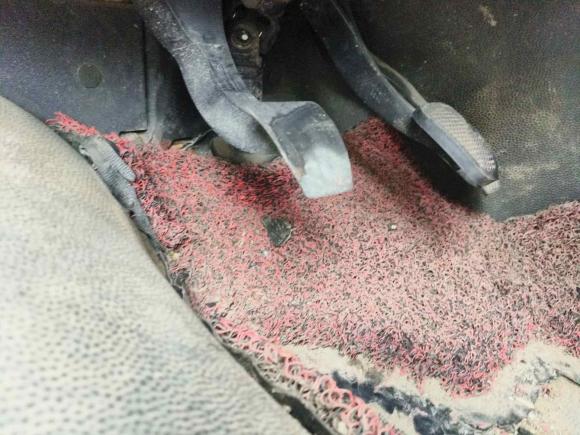 [台州·浙J] 二手依维柯依维柯褒迪2013款 2.5T-V39 箱货高顶