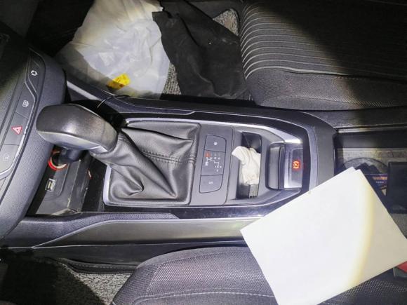 [武汉·鄂A] 二手标致标致4082014款 1.8L 自动豪华版