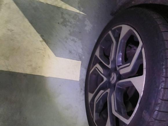 [南京·苏A] 二手蔚来蔚来ES82018款 355KM 基准版 七座版