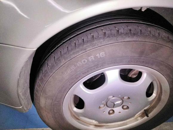 [上海·沪D] 二手奔驰奔驰S级2004款 S 280