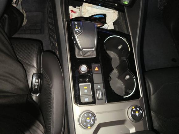 [西安·陕A] 二手大众途锐2019款 2.0TSI 锐翼版 国V