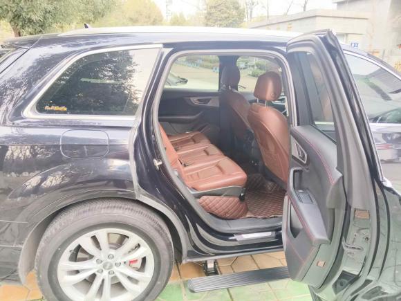 [成都·川A] 二手奥迪奥迪Q72018款 45 TFSI 技术型