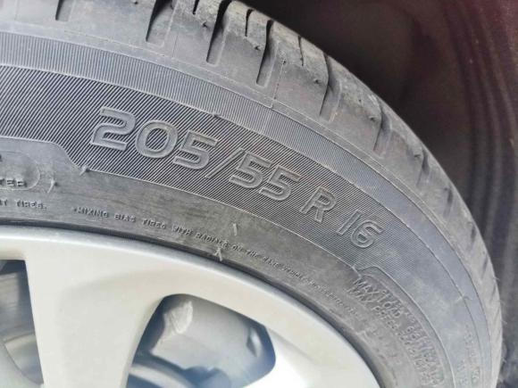 [上海·苏J] 二手雪佛兰科鲁兹2015款 1.5L 自动时尚导航版