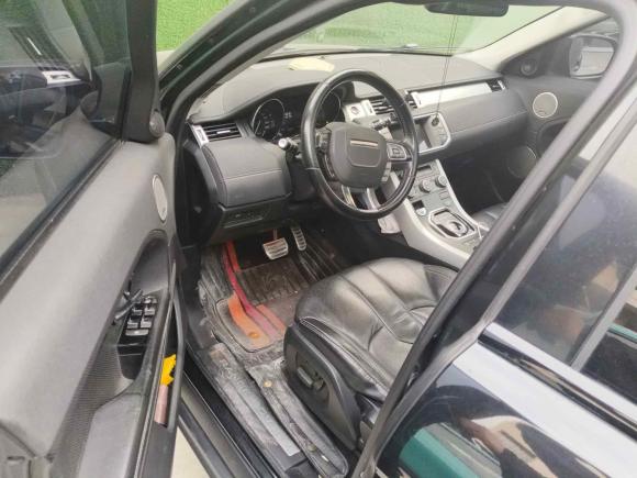 [苏州·苏E] 二手路虎揽胜极光2013款 2.0T 5门耀动版