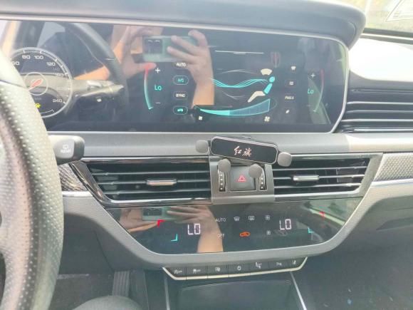 [上海·沪C] 二手红旗红旗HS52019款 2.0T 智联旗领版