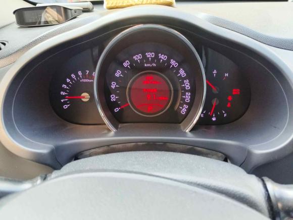 [上海·沪B] 二手起亚智跑2012款 2.0L 自动两驱版NAVI