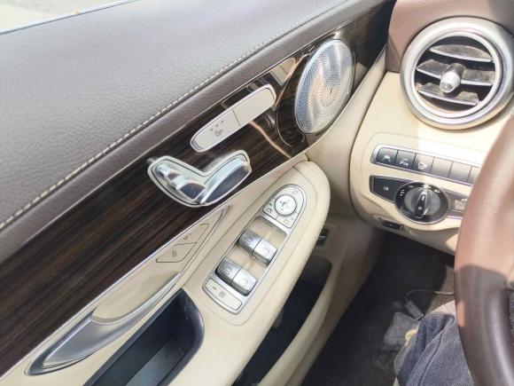 [南京·苏A] 二手奔驰奔驰GLC2017款 GLC 260 4MATIC 豪华型