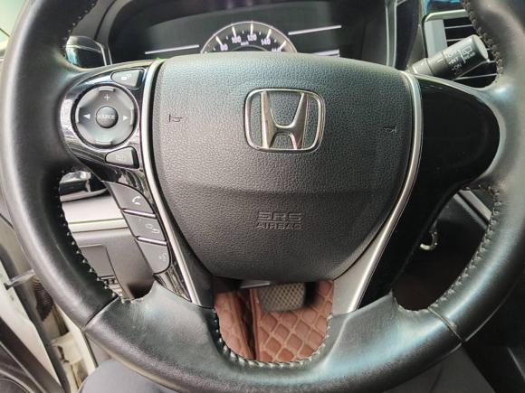 [武汉·鄂A] 二手本田艾力绅2016款 2.4L 经典版