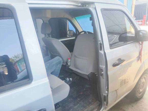 [南昌·赣A] 二手金杯小海狮X302023款 1.5L 超享型客车5/6/7座无空调版SWC15M