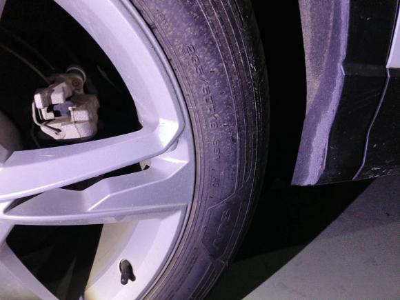 [深圳·粤L] 二手奥迪奥迪Q32022款 35 TFSI 时尚致雅型