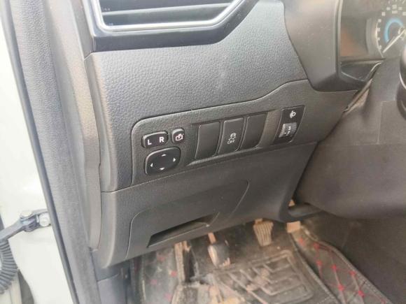 [义乌·浙G] 二手东风风光风光5802017款 1.5T 手动豪华型