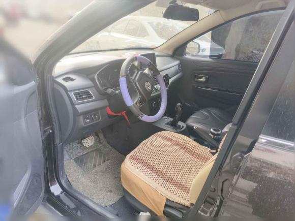 [西安·陕U] 二手东风风光风光3702017款 1.5L CVT时尚型 7座