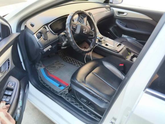 [青岛·鲁B] 二手飞凡汽车飞凡ER62021款 新动版 620km 智行版