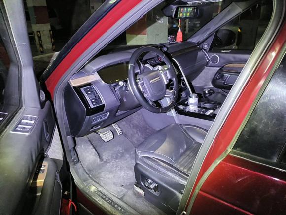 [广州·粤A] 二手路虎发现2017款 3.0 SC V6 HSE LUXURY