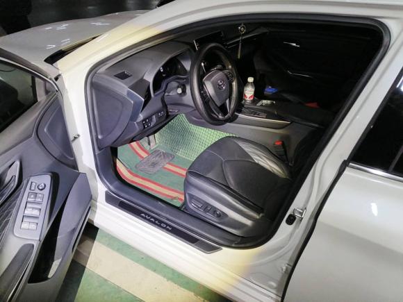 [苏州·苏U] 二手丰田亚洲龙2019款 双擎 2.5L XLE尊贵版 国VI