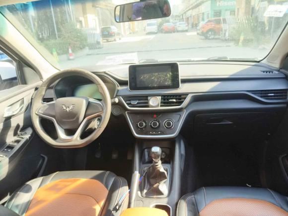 [南通·苏E] 二手五菱汽车五菱宏光S32018款 1.5L 手动舒适型 国V