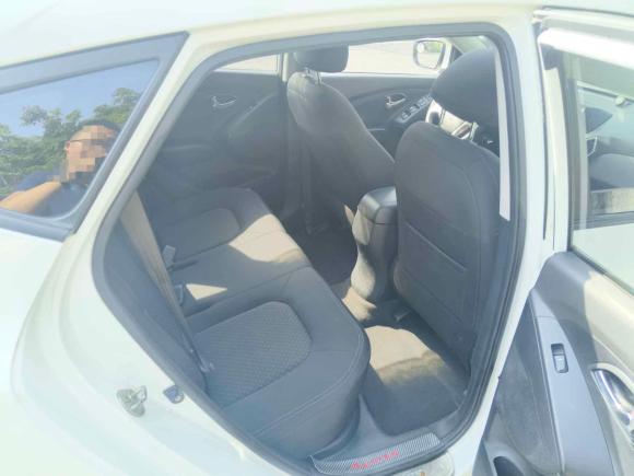 [成都·川A] 二手现代北京现代ix352013款 2.0L 自动两驱舒适型GL 国IV