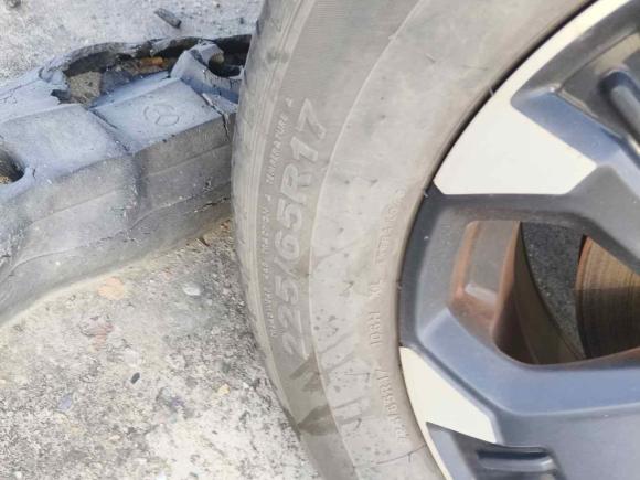 [上海·浙A] 二手吉利雷达吉利雷达地平线2023款 550km 创客版