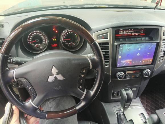 [成都·川A] 二手三菱帕杰罗2016款 3.0L 自动尊贵版 国IV