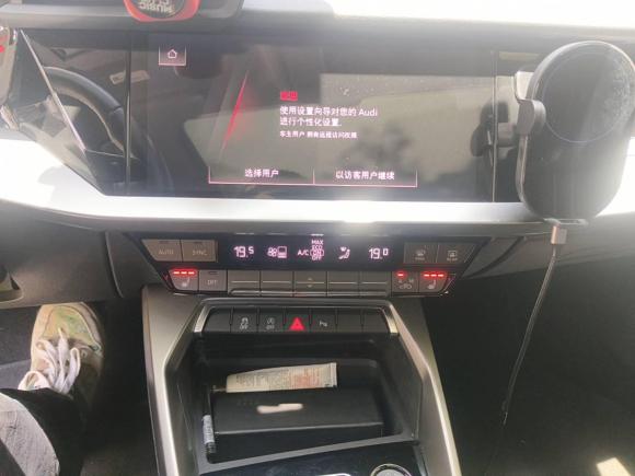 [上海·沪J] 二手奥迪奥迪A32022款 Sportback 35 TFSI 时尚运动型