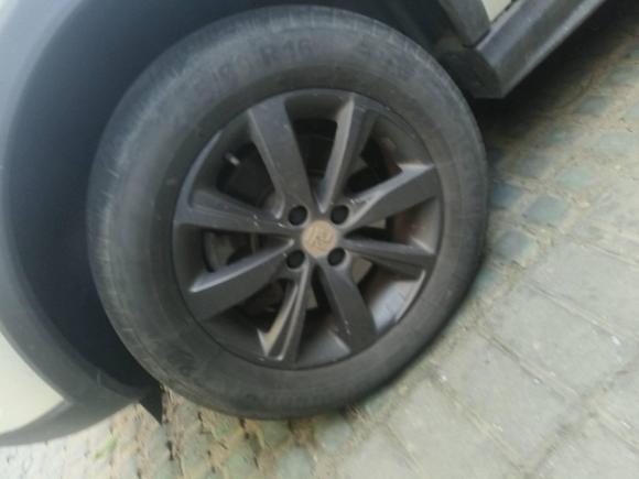 [上海·浙B] 二手比亚迪元新能源2018款 EV360 智联炫酷型