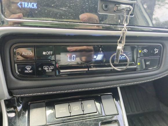 [上海·沪A] 二手丰田卡罗拉双擎E+2020款 1.8L E-CVT舒适版