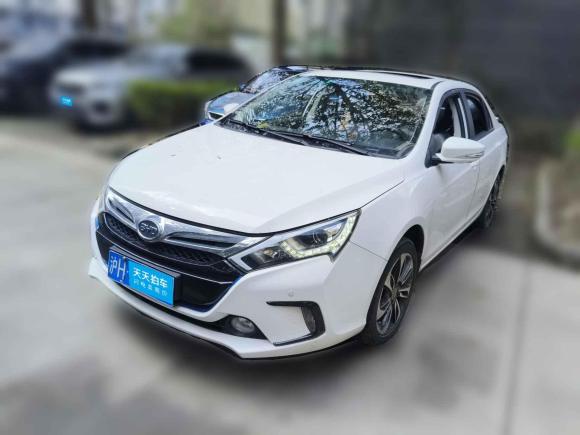 比亚迪秦新能源2015款 1.5T 双冠旗舰Plus版「上海二手车」「天天拍车」